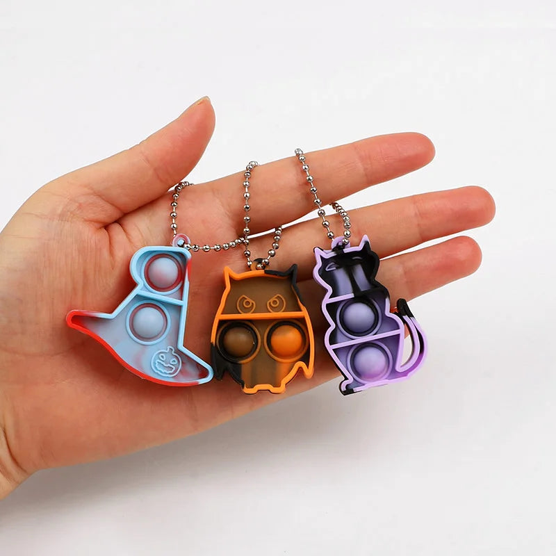 10/20/30Pcs Halloween Mini Pop Keychain Fidget Toys Pumpkin Spider Ornaments Kids Halloween Party Favors Supplies Adult Gifts