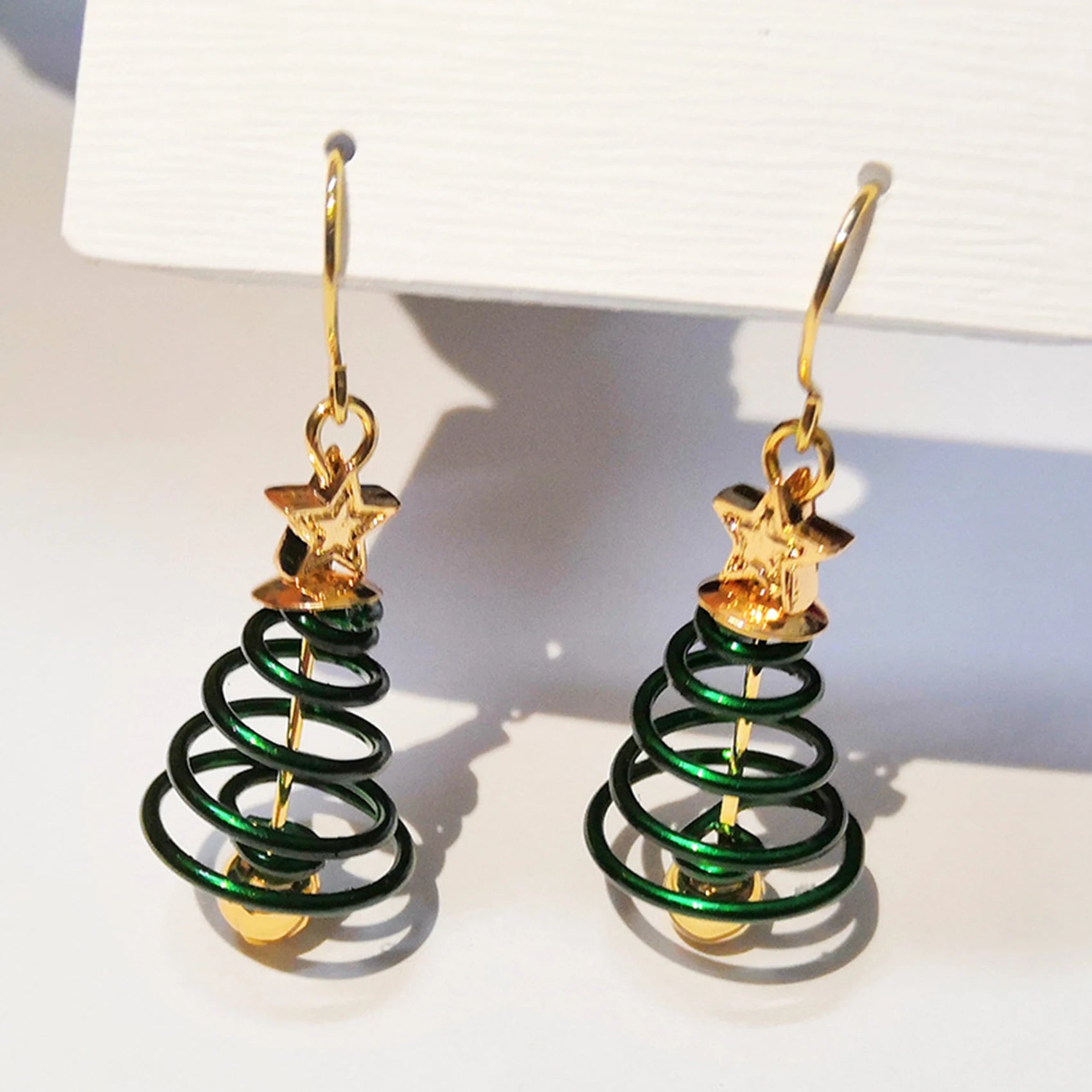 1 Pair Christmas Dangle Earrings Christmas Earrings Christmas Tree Earrings for Women Girls Xmas Part Gift