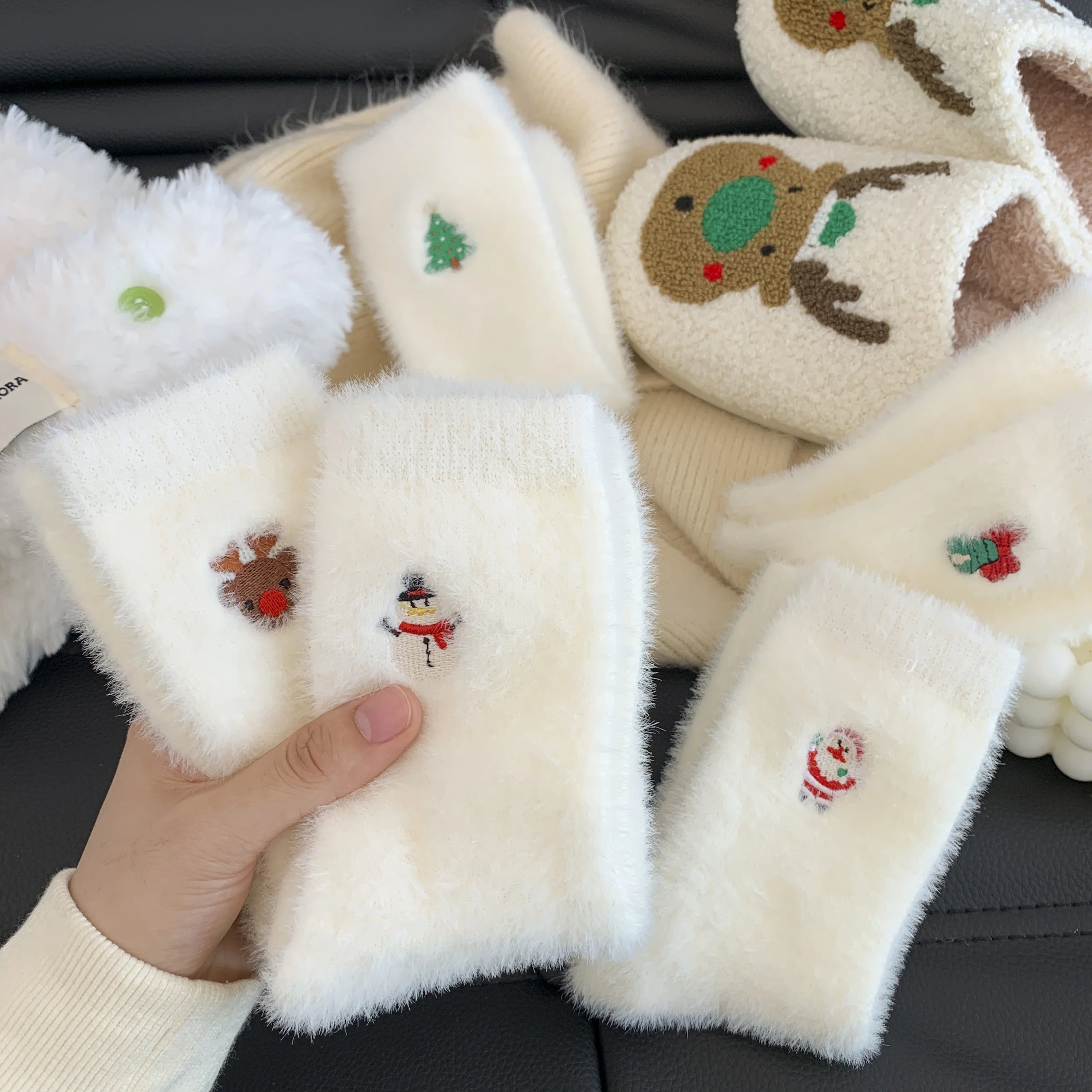 5 Pairs of Women'S Christmas Socks, White Furry Embroidered Holiday Socks, Warm Thick Fleece Fabric, Holiday Socks