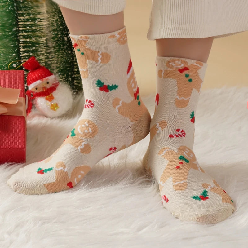 8 Pairs/Set Cute Christmas Socks Cotton Breathable Fashoin Funny Middle Tube Sock Comfortable Casual Warm Winter Gift Socks