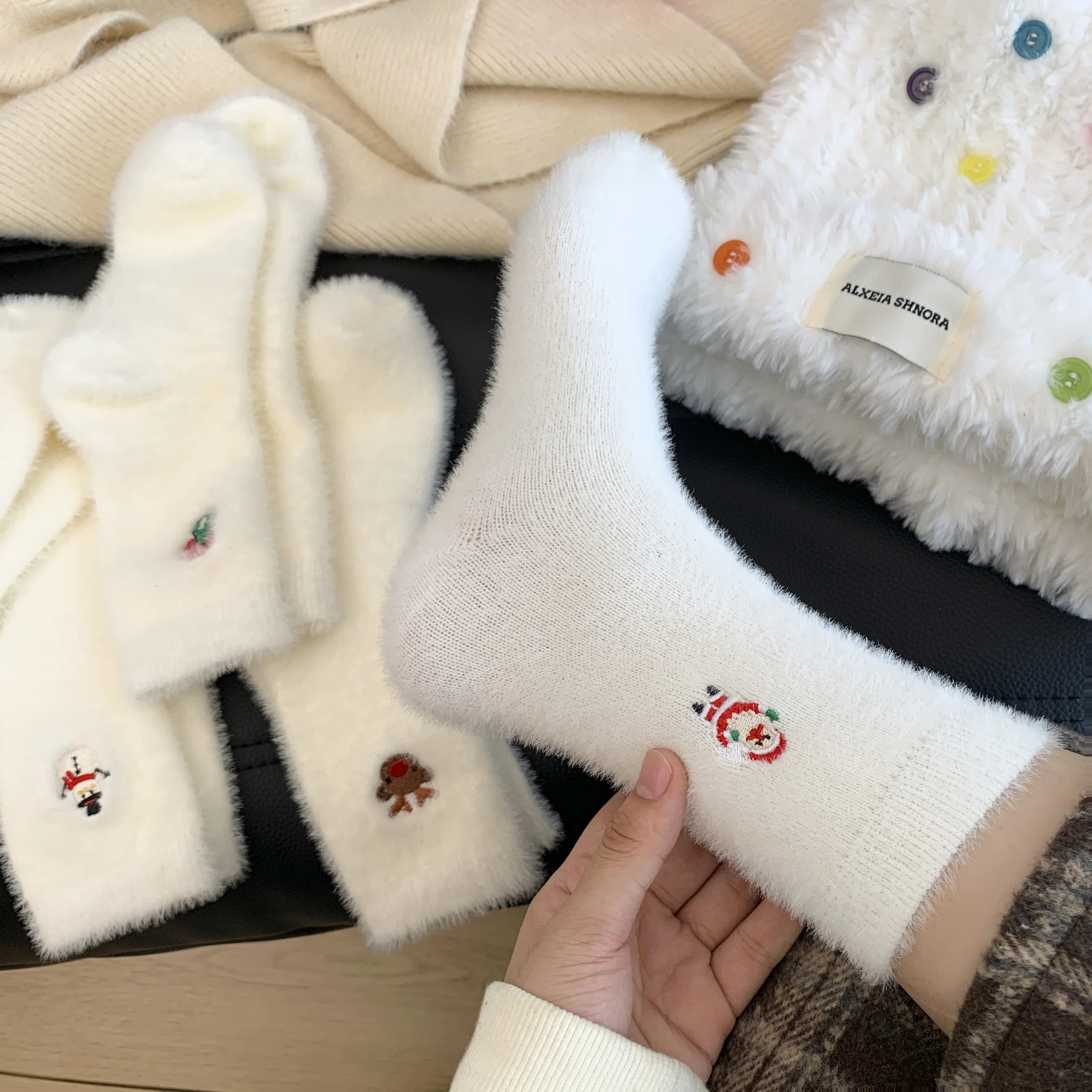 5 Pairs of Women'S Christmas Socks, White Furry Embroidered Holiday Socks, Warm Thick Fleece Fabric, Holiday Socks