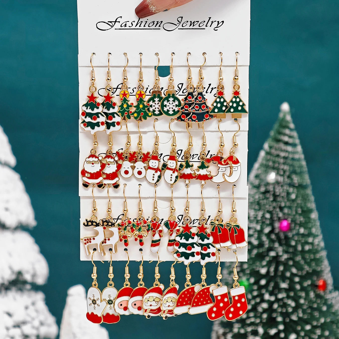 Cross-Border Fashion New Arrival Santa Claus, Reindeer, Christmas Tree and Moon Earrings Cute Cartoon Christmas Earrings Set