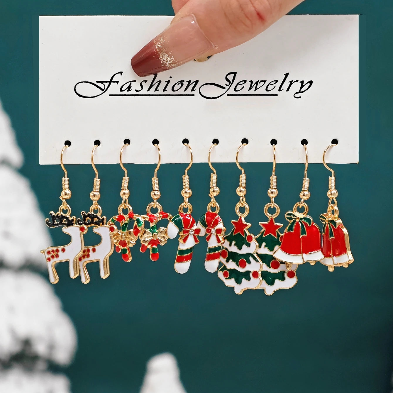 Cross-Border Fashion New Arrival Santa Claus, Reindeer, Christmas Tree and Moon Earrings Cute Cartoon Christmas Earrings Set
