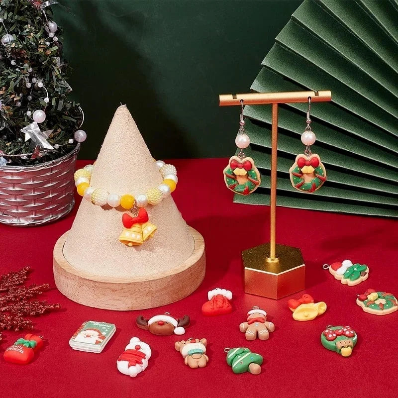 20/30pcs mini DIY Christmas Keychains Christmas Tree Ornaments Resin Miniaturess for Craft Christmas Decor