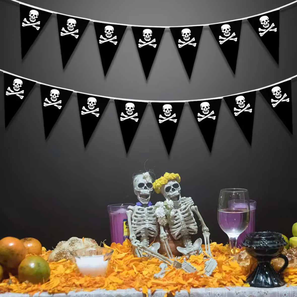 1set 10m Halloween Pirate Banners Pirate Skull Printed Black Pennant Triangle Flags Pirate Theme Party Decoration Birthday Party