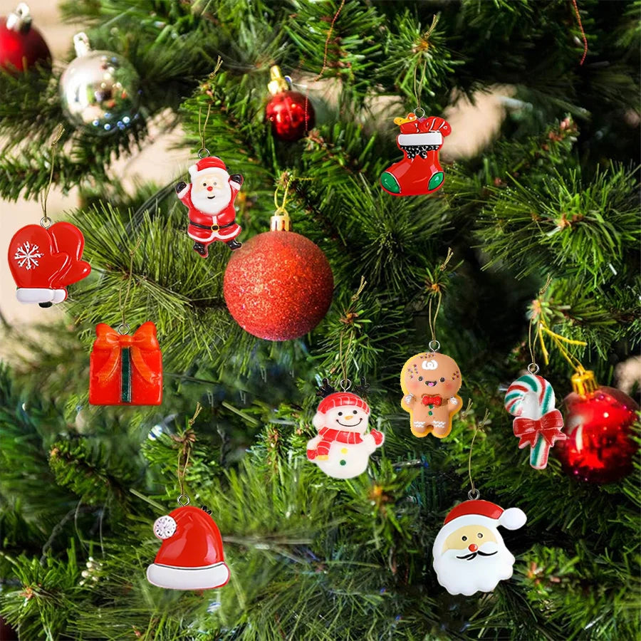 20/30pcs mini DIY Christmas Keychains Christmas Tree Ornaments Resin Miniaturess for Craft Christmas Decor