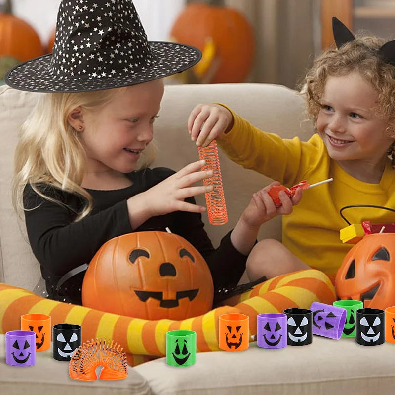 12/24pcs Halloween Theme Coil Springs Toys Kids Halloween Party Favors Trick or Treat Gifts Boy Girl Birthday Goodie Bag Fillers