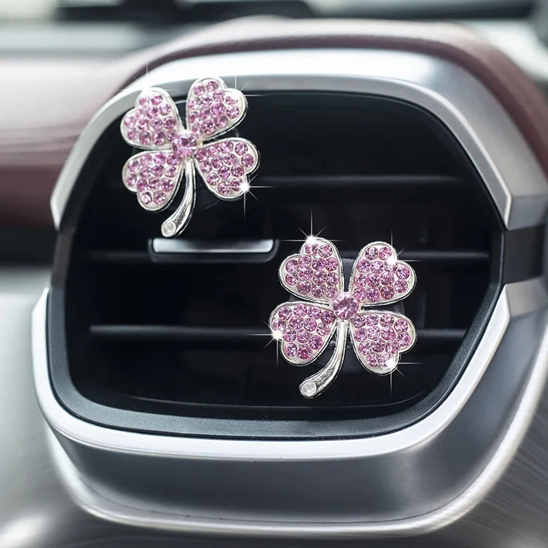 2 pcs  Car Aromatherapy Four-leaf Flashing Grass Interior Fragrance Decoration  Air Conditioner Vent Personalized Accessories