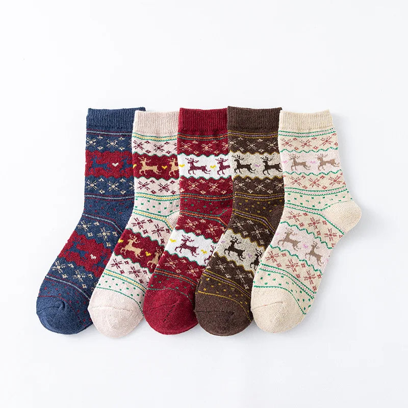 New Boxed Christmas Socks, New Autumn and Winter Women's Warm Wool Socks, Cute Medium Tube Elk Women's Socks