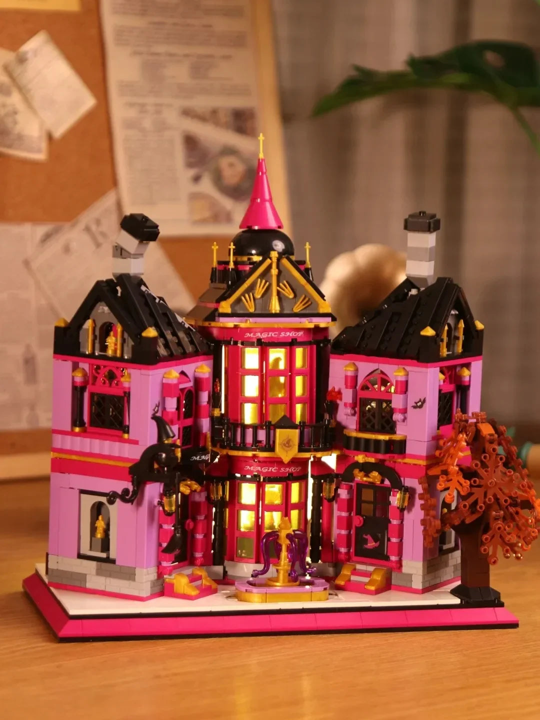 Mini Bricks1366PCS Creative Expert Magic Shop Building Blocks Assembly Model Lighting Street View Castle DIY Toy Christmas Gift