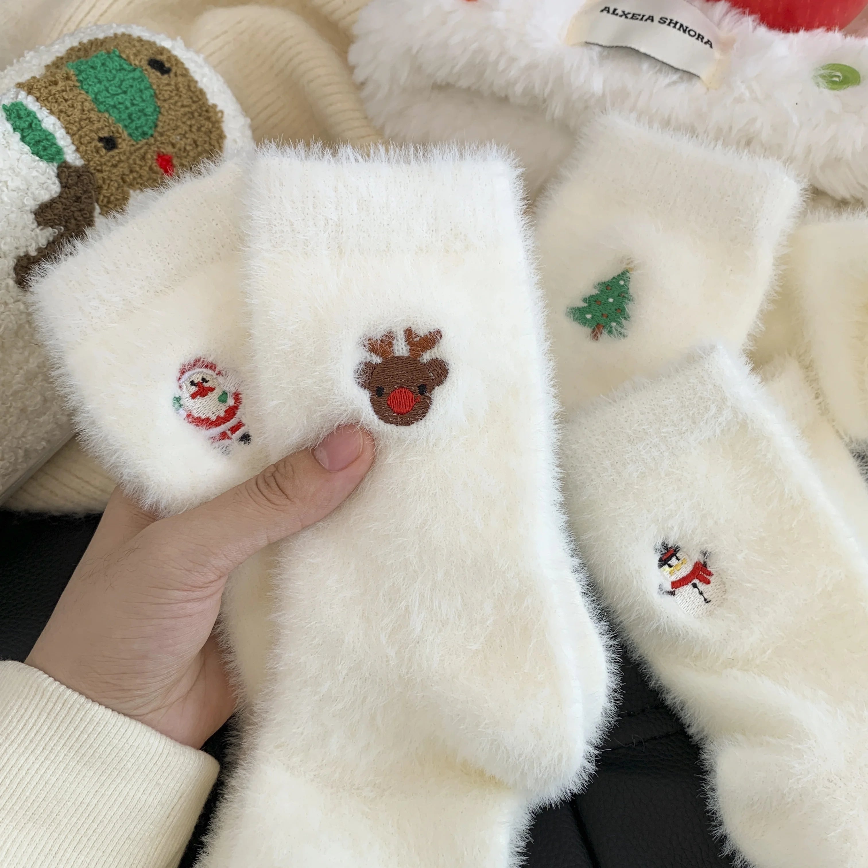 5 Pairs of Women'S Christmas Socks, White Furry Embroidered Holiday Socks, Warm Thick Fleece Fabric, Holiday Socks