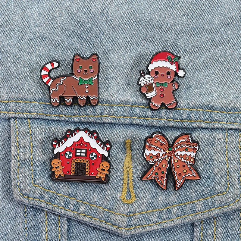 Exquisite Christmas Enamel cute Cartoon Brooches Pins lovely Animal Badges Clothing Accessories Fashion Jewelry Christmas Gifts